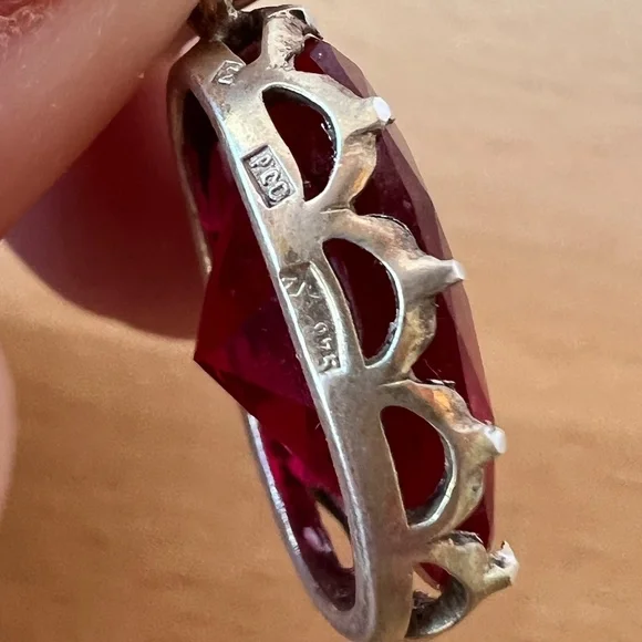 VINTAGE RUBY RED PASTE USSR SOVIET RUSSIAN PENDANT 875 STERLING SILVER STAMPED